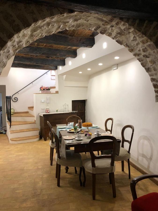 B&B Le Principesse Sermoneta Buitenkant foto