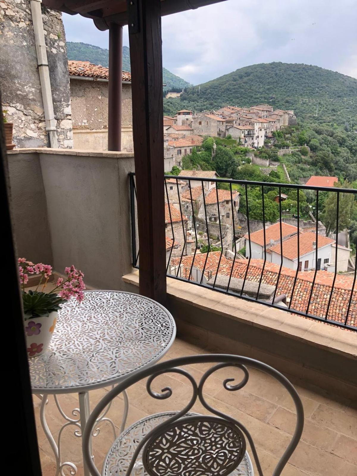 B&B Le Principesse Sermoneta Buitenkant foto