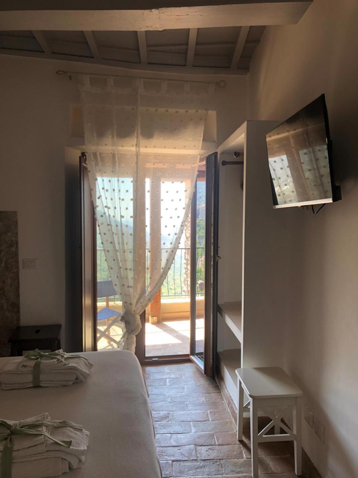 B&B Le Principesse Sermoneta Buitenkant foto